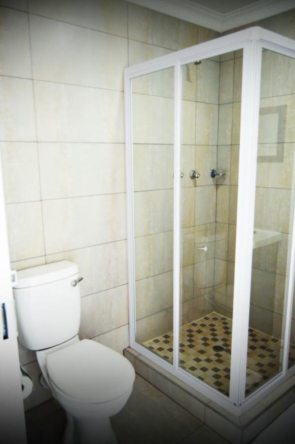 Kismet Hotel Питермарицбург Экстерьер фото