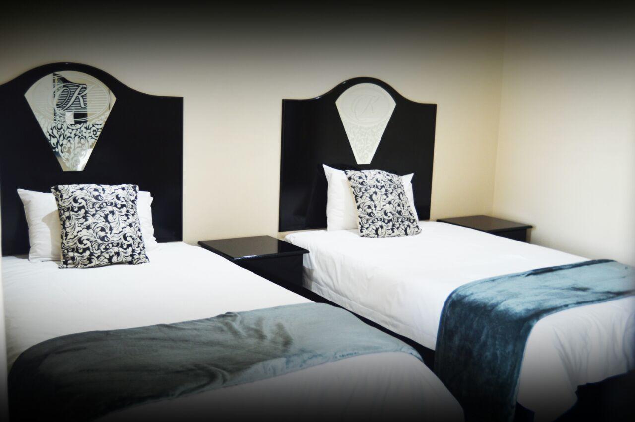 Kismet Hotel Питермарицбург Экстерьер фото